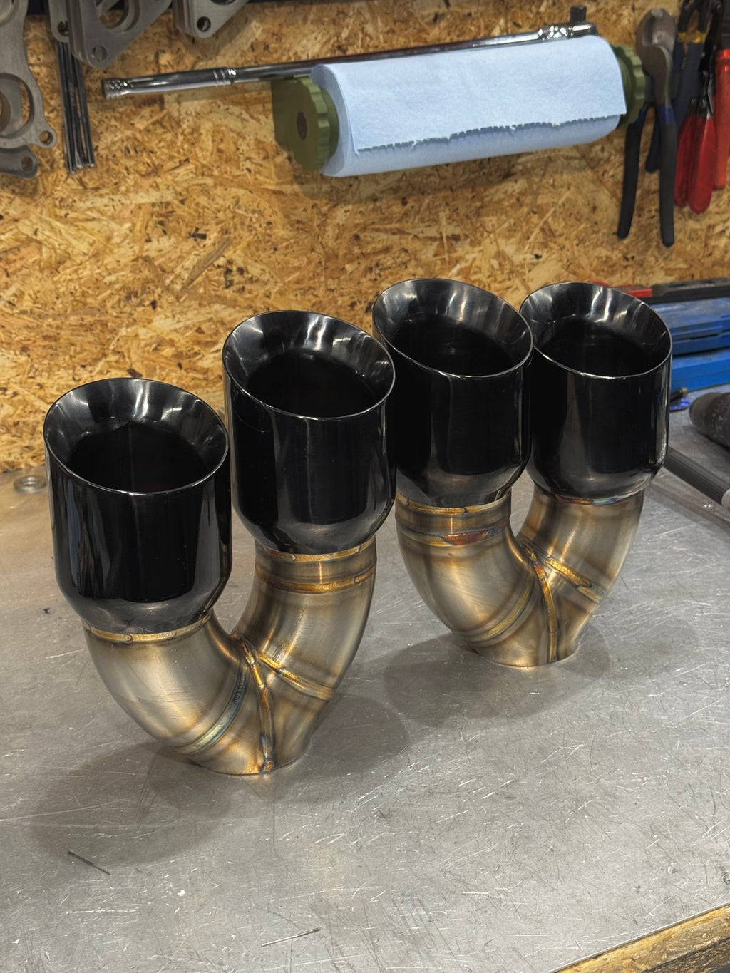 4" Dual Exhaust tips