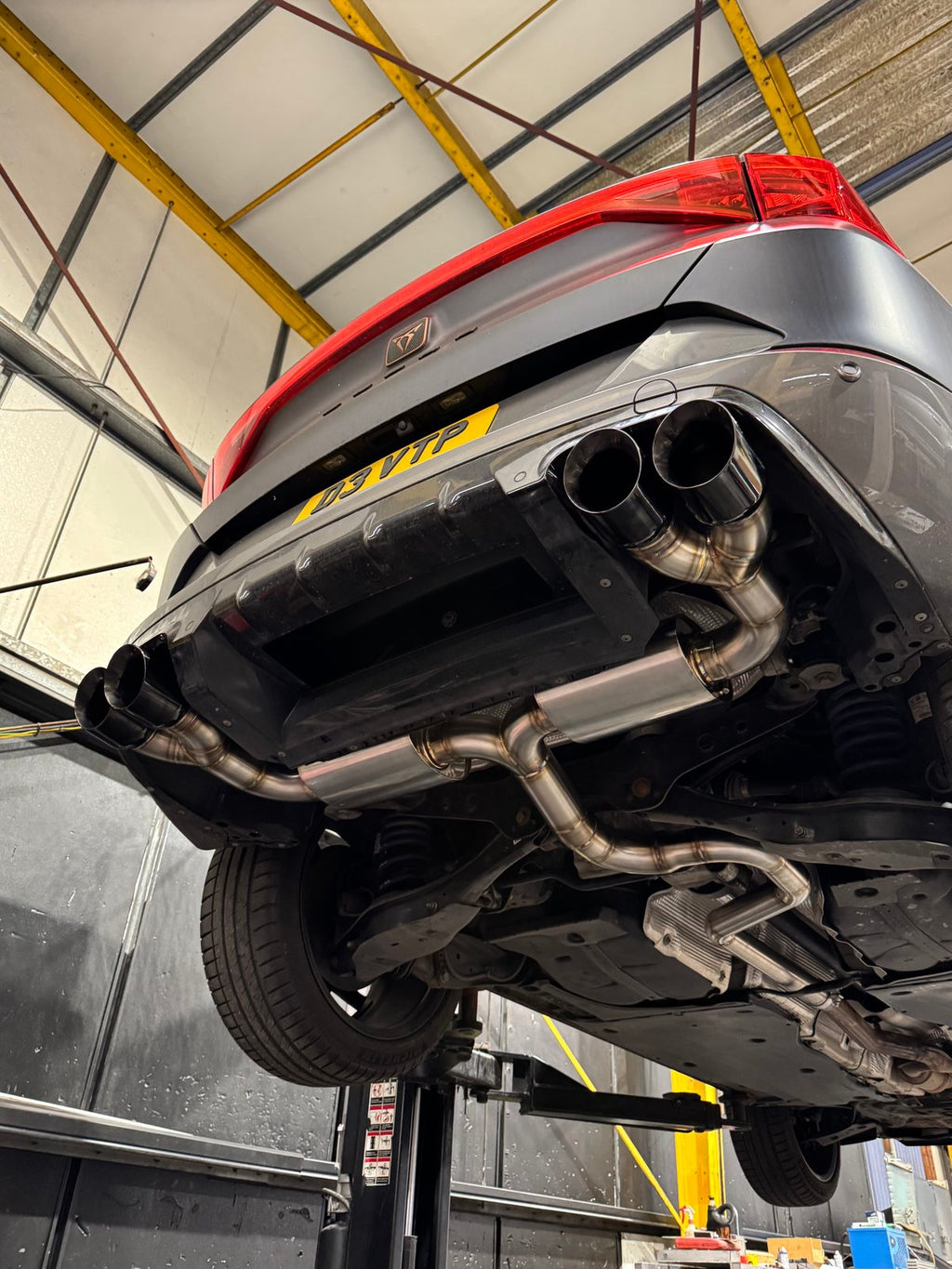 4" Dual Exhaust tips